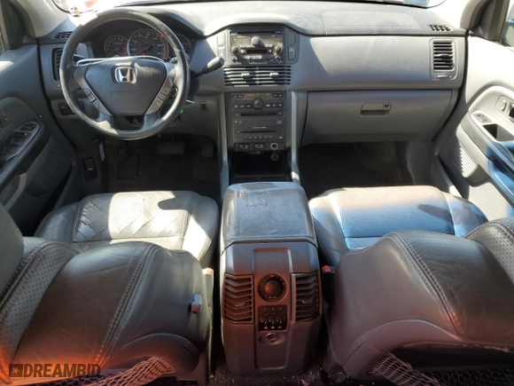 2005 Honda Pilot EX-L with RES with VIN 5FNYF18685B067664, listed as a Copart auction lot 49152805 with 135,232 mi miles and Salvage Title. Bid and sale history available at carsss.com. Image 8.
