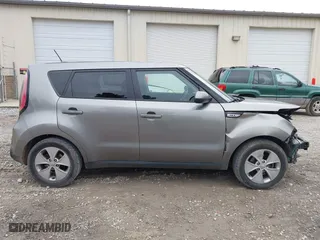2016 Kia Soul with VIN KNDJN2A26G7309345, listed as a IAAI auction lot 41253208 with 183,659 mi miles. Bid and sale history available at carsss.com. Image 14.