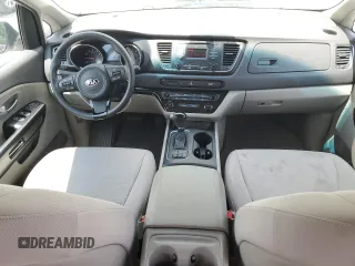 2015 Kia Sedona L with VIN KNDMA5C17F6022132, listed as a Copart auction lot 57431604 with 54,583 mi miles and Salvage Title. Bid and sale history available at carsss.com. Image 8.