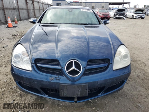 2007 Mercedes-Benz SLK 280 z VIN WDBWK54F97F146600, wystawiony jako Copart lot #51178005 z przebiegiem 158 086 mil mil oraz Czysty tytuł • Clean title. Historia ofert i sprzedaży dostępna na DreamBid. Obrazek 5.