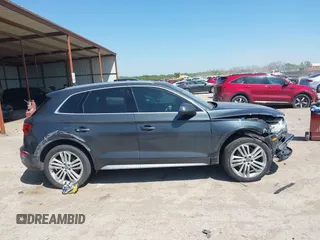 2018 Audi Q5 Premium Plus z VIN WA1BNAFY8J2105219, wystawiony jako IAAI lot #41991915 z przebiegiem 80 732 mil mil oraz . Historia ofert i sprzedaży dostępna na DreamBid. Obrazek 13.