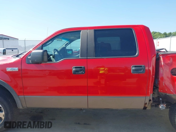2004 Ford F-150 XLT z VIN 1FTPW14544KB56495, wystawiony jako IAAI lot #42574864 z przebiegiem 237 708 mil mil oraz . Historia ofert i sprzedaży dostępna na DreamBid. Obrazek 14.