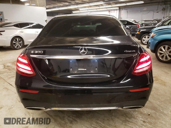 2019 Mercedes-Benz E-Class E 300 with VIN WDDZF4KB9KA550344, listed as a Copart auction lot 71108152 with 23,210 mi miles. Bid and sale history available at carsss.com. Image 6.