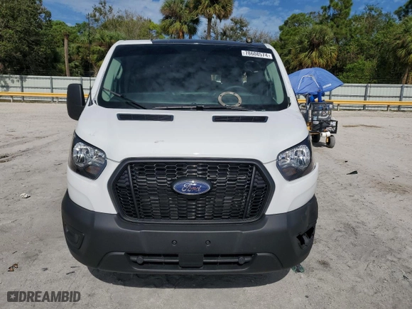 2023 Ford Transit Passenger Wagon XL with VIN 1FBAX2Y84PKA89550, listed as a Copart auction lot 78608574 with 4,053 mi miles and Non Repairable. Bid and sale history available at carsss.com. Image 5.
