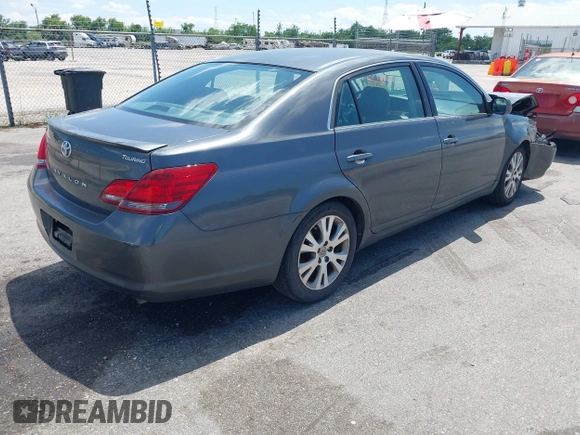 2008 Toyota Avalon XL z VIN 4T1BK36B18U291704, wystawiony jako IAAI lot #42253335 z przebiegiem 189 743 mil mil oraz . Historia ofert i sprzedaży dostępna na DreamBid. Obrazek 4.
