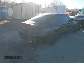 2018 Mercedes-Benz C 300 с VIN WDDWJ4KB8JF700558, выставлен на аукционе IAAI как лот 41335869 с пробегом 132 000 миль миль и . История ставок и продаж доступна на DreamBid. Изображение 4.