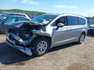 2021 Chrysler Voyager LXi z VIN 2C4RC1DG4MR568260, wystawiony jako IAAI lot #42187861 z przebiegiem Nie podano mil oraz . Historia ofert i sprzedaży dostępna na DreamBid. Obrazek 18.