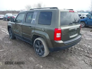 2015 Jeep Patriot High Altitude with VIN 1C4NJPFAXFD342049, listed as a IAAI auction lot 41693119 with 127,259 mi miles and . Bid and sale history available at DreamBid. Image 3.