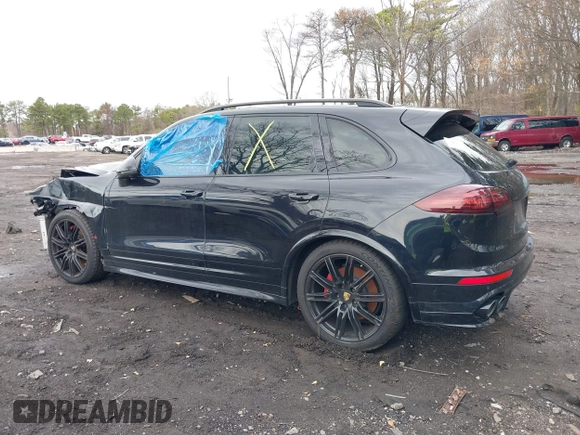 2016 Porsche Cayenne GTS z VIN WP1AD2A20GLA75034, wystawiony jako IAAI lot #41913467 z przebiegiem 79 503 mil mil oraz . Historia ofert i sprzedaży dostępna na DreamBid. Obrazek 14.