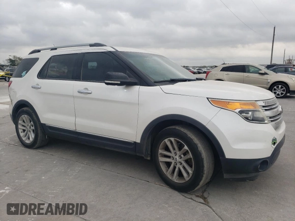 2014 Ford Explorer XLT with VIN 1FM5K7D83EGA72779, listed as a Copart auction lot 78467514 with 130,248 mi miles and Salvage title. Bid and sale history available at DreamBid. Image 4.