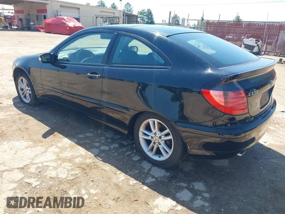 2002 Mercedes-Benz C 230/260/280/320 с VIN WDBRN47JX2A275305, выставлен на аукционе IAAI как лот 42231276 с пробегом 118 556 миль миль и . История ставок и продаж доступна на DreamBid. Изображение 3.
