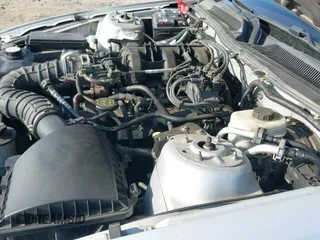 2006 Ford Mustang Standard with VIN 1ZVFT84N465102562, listed as a IAAI auction lot 42453410 with 142,098 mi miles and . Bid and sale history available at DreamBid. Image 12.