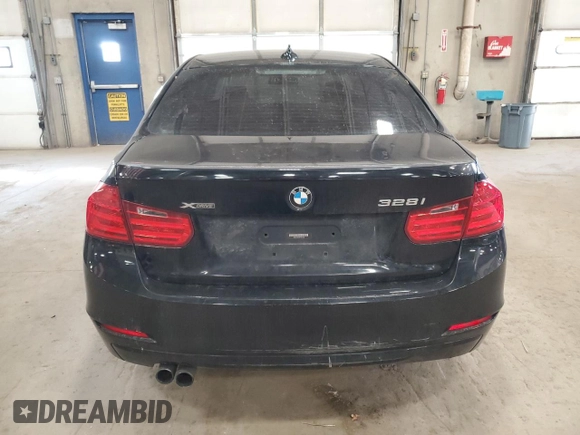 2013 BMW 3 Series 328i xDrive with VIN WBA3B3C55DF534160, listed as a Copart auction lot 47468195 with 216,892 mi miles and Clean title. Bid and sale history available at DreamBid. Image 6.