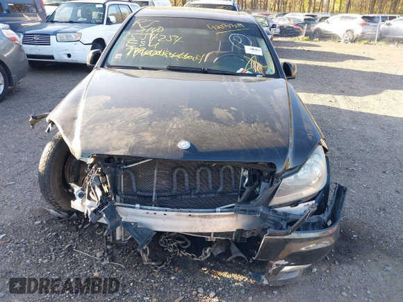 2012 Mercedes-Benz C 300 Sport с VIN WDDGF8BB7CR198950, выставлен на аукционе IAAI как лот 42138119 с пробегом Не указан миль и . История ставок и продаж доступна на DreamBid. Изображение 11.