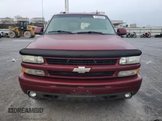 2004 Chevrolet Suburban Z71 with VIN 3GNFK16Z04G300615, listed as a Copart auction lot 47085264 with 278,752 mi miles and Salvage Title. Bid and sale history available at carsss.com. Image 5.