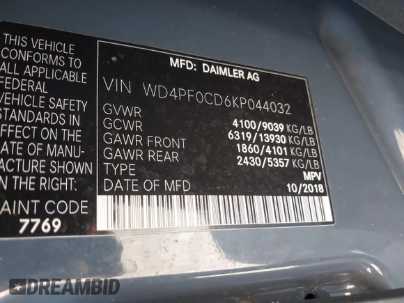 2019 Mercedes-Benz Sprinter Cargo with VIN WD4PF0CD6KP044032, listed as a IAAI auction lot 42103249 with 117,121 mi miles. Bid and sale history available at carsss.com. Image 9.