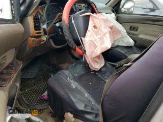 1997 Toyota 4Runner SR5 z VIN JT3HN86R8V0091393, wystawiony jako Copart lot #53583435 z przebiegiem 232 381 mil mil oraz Szkoda całkowita • Salvage title. Historia ofert i sprzedaży dostępna na DreamBid. Obrazek 8.