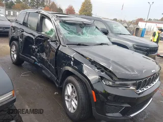 2023 Jeep Grand Cherokee Laredo with VIN 1C4RJHAG6PC671728, listed as a IAAI auction lot 40897386 with Not provided miles and . Bid and sale history available at DreamBid. Image 1.