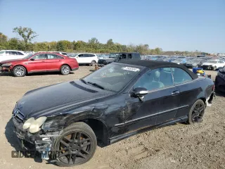 2006 Mercedes-Benz CLK-Class 5.0L with VIN WDBTK75G06T059285, listed as a Copart auction lot 75452034 with 137,742 mi miles and Salvage Title. Bid and sale history available at carsss.com. Image 1.