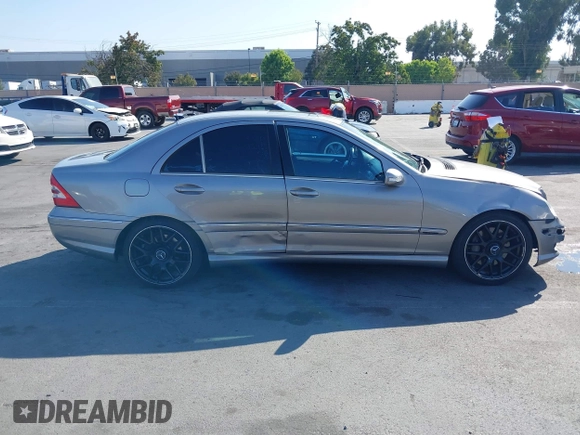 2006 Mercedes-Benz C 230 Sport with VIN WDBRF52H76A852501, listed as a IAAI auction lot 42637312 with 250,314 mi miles and . Bid and sale history available at DreamBid. Image 13.