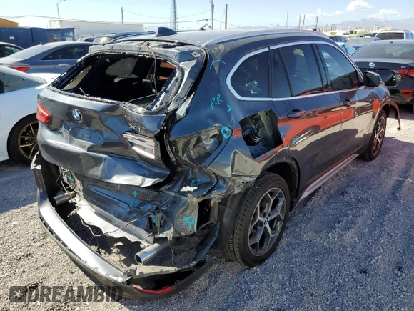 2018 BMW X1 xDrive28i with VIN WBXHT3C37J5K31096, listed as a Copart auction lot 62701112 with 40,361 mi miles. Bid and sale history available at carsss.com. Image 4.