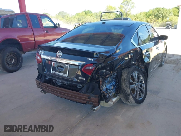 2018 Nissan Altima SV with VIN 1N4AL3APXJC297759, listed as a IAAI auction lot 41758613 with 77,527 mi miles and . Bid and sale history available at carsss.com. Image 4.