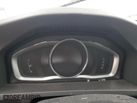 2017 Volvo S60 Inscription z VIN LYV402HK2HB147244, wystawiony jako Copart lot #59222355 z przebiegiem Nie podano mil oraz Szkoda całkowita • Salvage title. Historia ofert i sprzedaży dostępna na DreamBid. Obrazek 9.