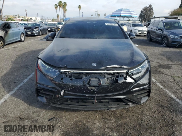 2022 Mercedes-Benz EQS 450+ z VIN W1KCG2DB1NA017946, wystawiony jako Copart lot #86370434 z przebiegiem 24 655 mil mil oraz Szkoda całkowita • Salvage title. Historia ofert i sprzedaży dostępna na DreamBid. Obrazek 5.