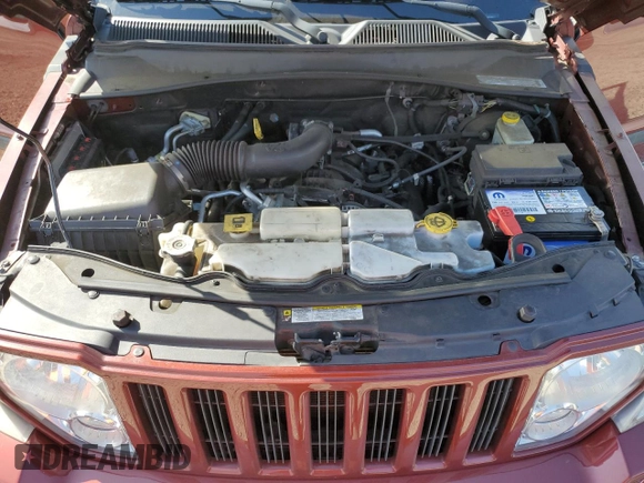 2008 Jeep Liberty Sport z VIN 1J8GN28K98W257967, wystawiony jako Copart lot #53166375 z przebiegiem 112 612 mil mil oraz Szkoda całkowita • Salvage title. Historia ofert i sprzedaży dostępna na DreamBid. Obrazek 12.
