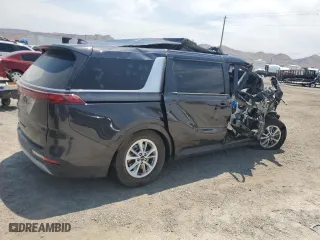 2022 Kia Carnival LXS with VIN KNDNB4H30N6128877, listed as a Copart auction lot 62847494 with 0 mi miles and Salvage Title. Bid and sale history available at carsss.com. Image 3.