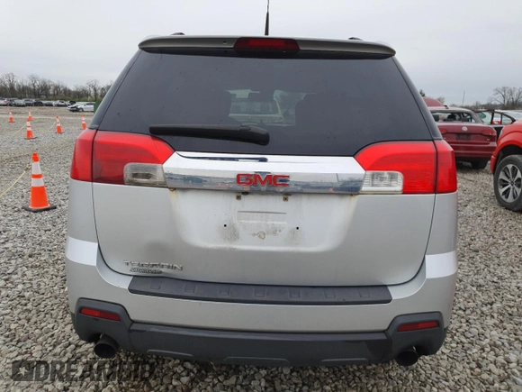 2010 GMC Terrain SLT-1 z VIN 2CTFLFEY5A6328370, wystawiony jako Copart lot #51606115 z przebiegiem 229 635 mil mil oraz Czysty tytuł • Clean title. Historia ofert i sprzedaży dostępna na DreamBid. Obrazek 6.
