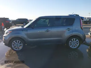 2017 Kia Soul + with VIN KNDJP3A5XH7463620, listed as a IAAI auction lot 41763654 with 79,763 mi miles. Bid and sale history available at carsss.com. Image 14.