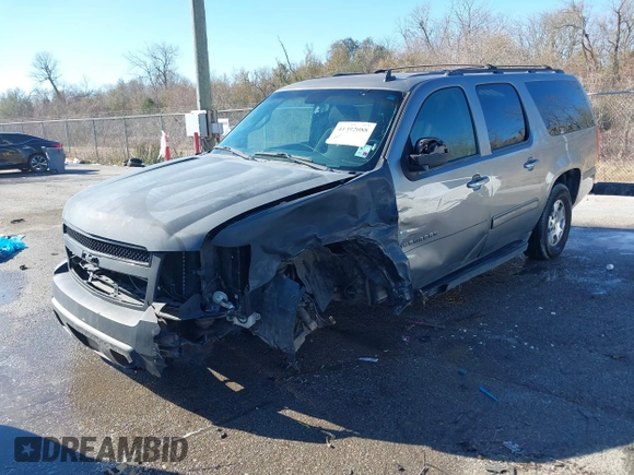 2012 Chevrolet Suburban LS with VIN 1GNSCHE0XCR260405, listed as a IAAI auction lot 41392088 with 183,924 mi miles. Bid and sale history available at carsss.com. Image 17.
