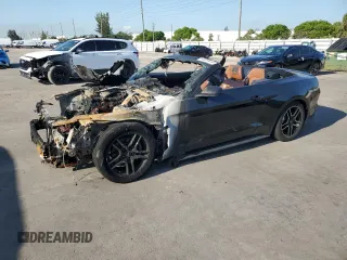 2022 Ford Mustang EcoBoost с VIN 1FATP8UH0N5103135, выставлен на аукционе Copart как лот 57227615 с пробегом Не указан миль и На запчасти • Non repairable. История ставок и продаж доступна на DreamBid. Изображение 1.