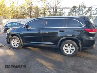 2019 Toyota Highlander SE z VIN 5TDJZRFH9KS598021, wystawiony jako IAAI lot #41764561 z przebiegiem 73 835 mil mil oraz . Historia ofert i sprzedaży dostępna na DreamBid. Obrazek 14.