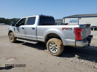 2020 Ford F-250 XL z VIN 1FT7W2BN1LEC69407, wystawiony jako Copart lot #52393575 z przebiegiem Nie podano mil oraz Szkoda całkowita • Salvage title. Historia ofert i sprzedaży dostępna na DreamBid. Obrazek 2.