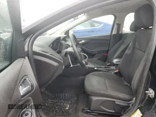 2017 Ford Focus SE с VIN 1FADP3F29HL265488, выставлен на аукционе Copart как лот 46978045 с пробегом 214 535 миль миль и Списание • Salvage title. История ставок и продаж доступна на DreamBid. Изображение 7.