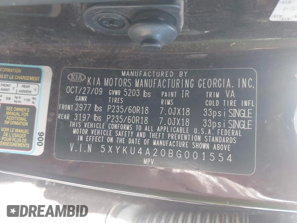 2011 Kia Sorento EX with VIN 5XYKU4A20BG001554, listed as a IAAI auction lot 41954009 with 119,323 mi miles. Bid and sale history available at carsss.com. Image 9.