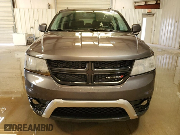 2017 Dodge Journey Crossroad Plus with VIN 3C4PDCGG0HT634009, listed as a Copart auction lot 55823475 with 161,763 mi miles and Clean title. Bid and sale history available at DreamBid. Image 5.