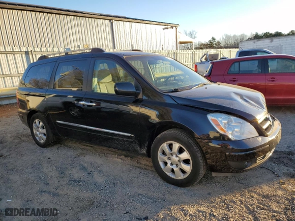 2007 Hyundai Entourage GLS with VIN KNDMC233176033073, listed as a Copart auction lot 81192844 with 224,147 mi miles and Salvage Title. Bid and sale history available at carsss.com. Image 4.
