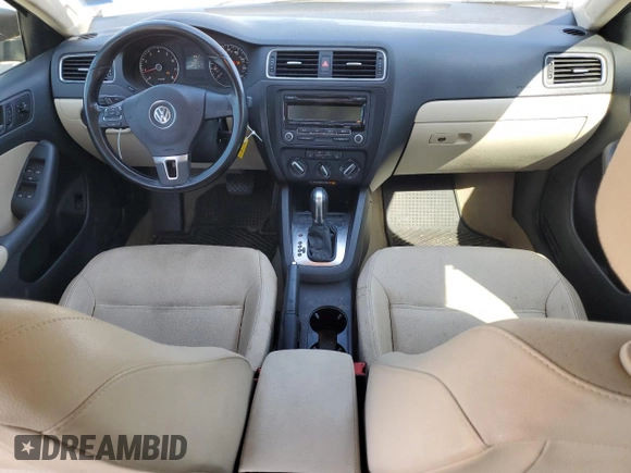 2012 Volkswagen Jetta Sedan SE w/Convenience with VIN 3VWDX7AJ1CM454317, listed as a Copart auction lot 48673205 with 136,971 mi miles and Salvage Title. Bid and sale history available at carsss.com. Image 8.