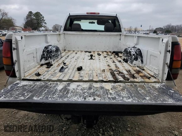 2006 GMC Sierra 2500HD SLE1 with VIN 1GTHK24UX6E131969, listed as a Copart auction lot 49069085 with 173,120 mi miles and Salvage title. Bid and sale history available at DreamBid. Image 10.