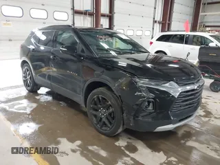 2020 Chevrolet Blazer LT z VIN 3GNKBBRA6LS684129, wystawiony jako IAAI lot #41850800 z przebiegiem 38 631 mil mil oraz . Historia ofert i sprzedaży dostępna na DreamBid. Obrazek 1.