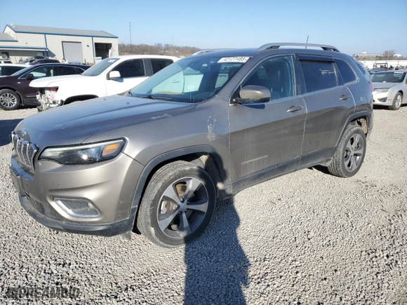 2019 Jeep Cherokee Limited with VIN 1C4PJMDXXKD102766, listed as a Copart auction lot 42127485 with 144,613 mi miles and Salvage Title. Bid and sale history available at carsss.com. Image 1.