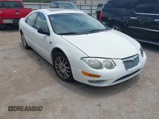 2002 Chrysler 300M M z VIN 2C3AE66G82H135954, wystawiony jako IAAI lot #42458885 z przebiegiem 113 365 mil mil oraz . Historia ofert i sprzedaży dostępna na DreamBid. Obrazek 1.