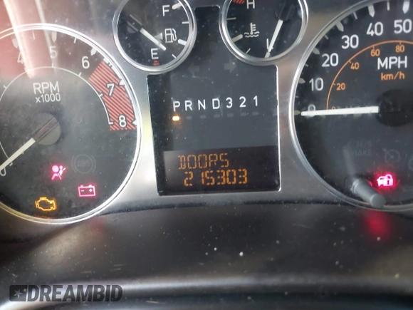 2006 Hummer H3 with VIN 5GTDN136068173903, listed as a IAAI auction lot 42105902 with 215,303 mi miles. Bid and sale history available at carsss.com. Image 7.