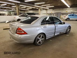 2004 Mercedes-Benz C 230 Kompressor with VIN WDBRF40J34A589162, listed as a Copart auction lot 54264684 with 190,807 mi miles and Clean Title. Bid and sale history available at DreamBid. Image 3.