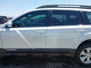 2011 Subaru Outback 2.5i Limited Pwr Moon with VIN 4S4BRBKC4B3409651, listed as a IAAI auction lot 41979616 with 107,104 mi miles. Bid and sale history available at carsss.com. Image 14.