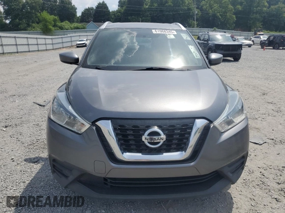 2018 Nissan Kicks S with VIN 3N1CP5CU0JL520047, listed as a Copart auction lot 61968345 with 133,447 mi miles and Clean title. Bid and sale history available at DreamBid. Image 5.