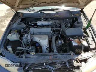 2001 Toyota Camry CE z VIN 4T1BG22K81U783489, wystawiony jako Copart lot #57893115 z przebiegiem 154 352 mil mil oraz Tytuł czysty. Historia ofert i sprzedaży dostępna na DreamBid. Obrazek 11.